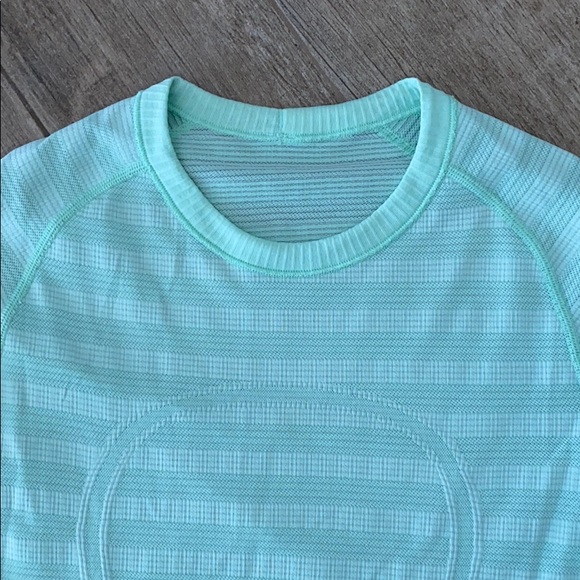 Lululemon Top - Picture 5 of 8